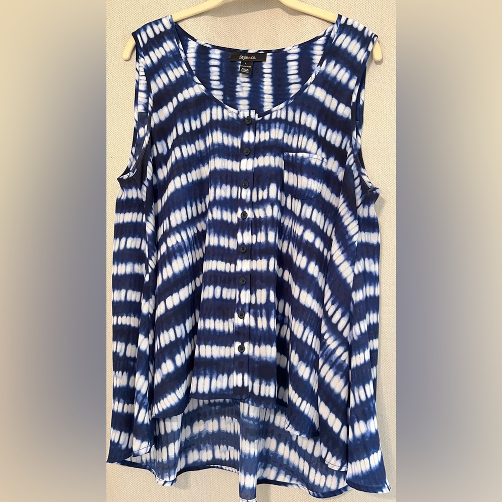 Flowy button down tank.